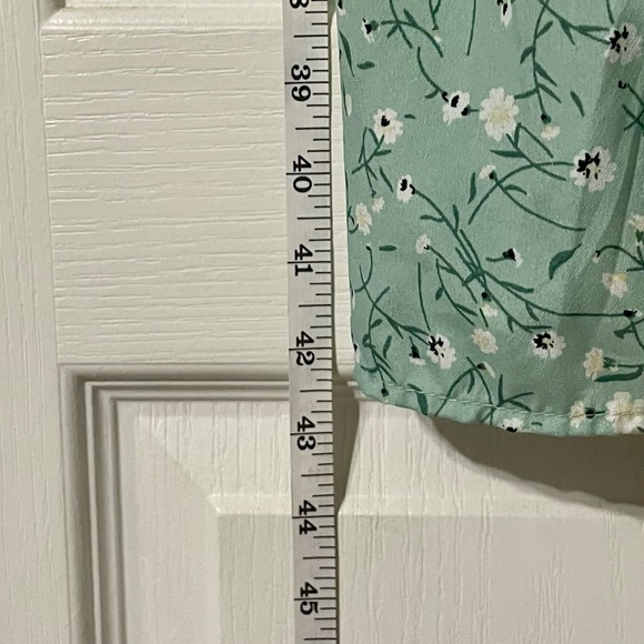 MPH Collection Button-Front Floral Midi Dress - Picture 11 of 14